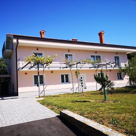 Apartments Relax Portorož Buitenkant foto